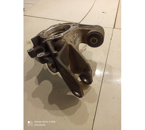 Поворотный кулак(задний правый)