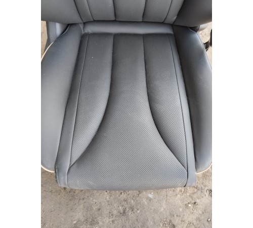 Сиденье переднее правое