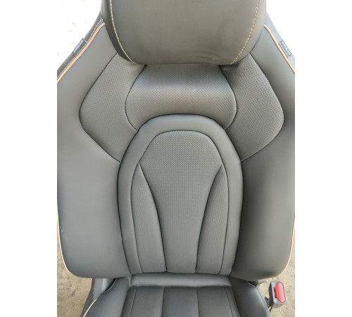 Сиденье переднее правое