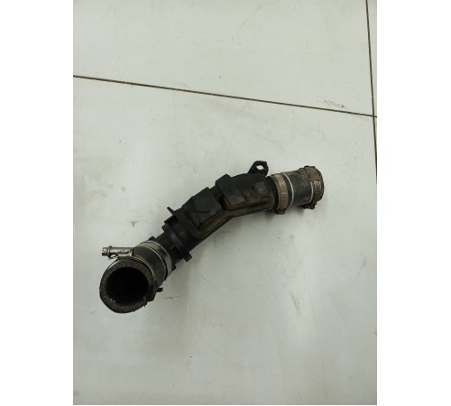 Патрубок интеркулера