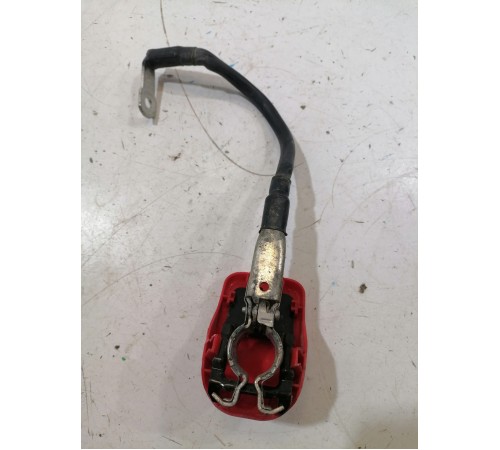 Клемма аккумулятора