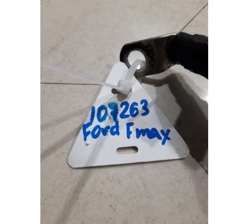 Клемма аккумулятора