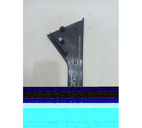 Накладка двери задняя левая