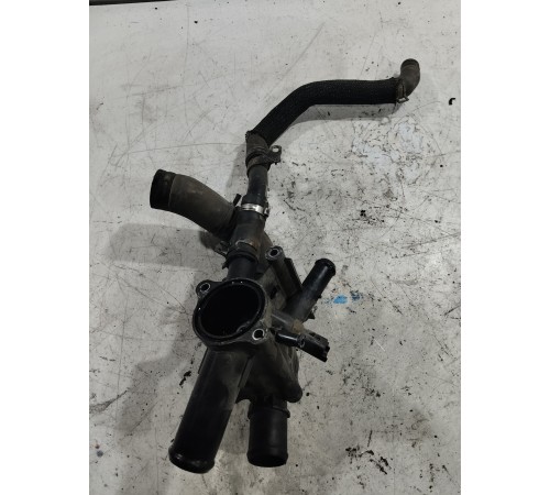 Тройник системы охлаждения