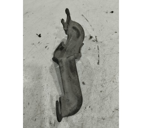 Кронштейн(крепление) кузова правый