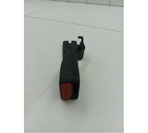 Замок ремня безопасности 