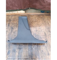Накладка центральной стойки левая нижняя
