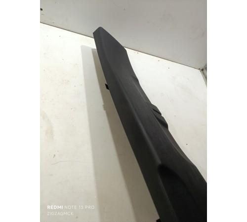 Обшивка центральной стойки левая нижняя