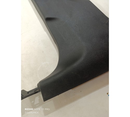 Обшивка центральной стойки левая нижняя