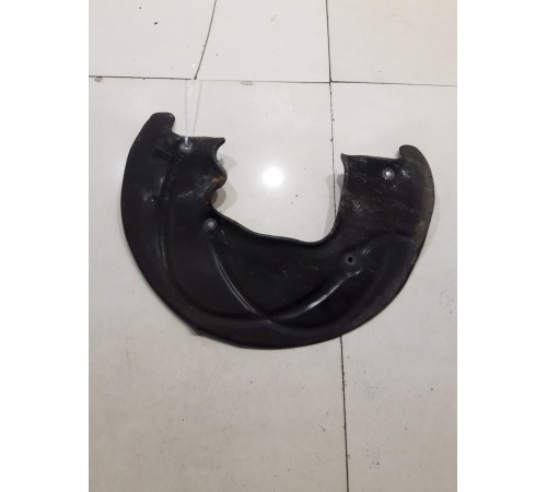 Кожух тормозного диска(передний левый)