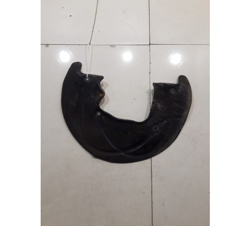 Кожух тормозного диска(передний левый)