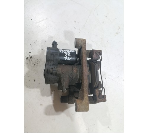 Суппорт задний правый (с моторичком)