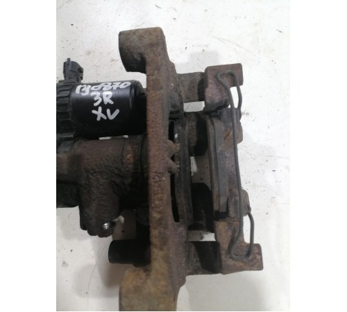 Суппорт задний правый (с моторичком)