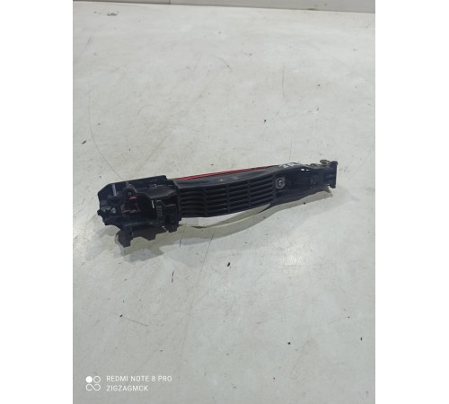 Ручка двери (задняя правая внешняя)