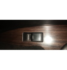 Кнопка стеклоподъемника