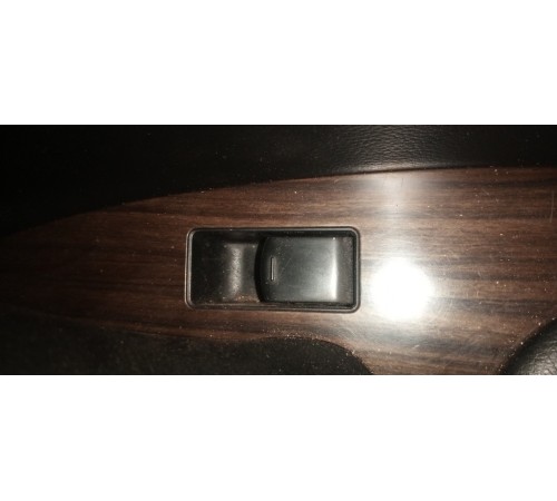 Кнопка стеклоподъемника