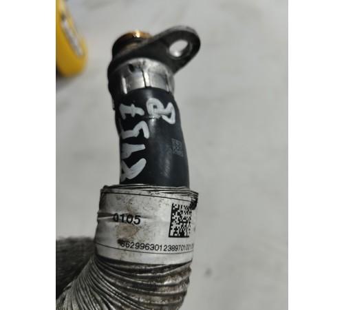 Трубка маслоотдачи турбины