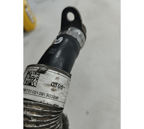 Трубка маслоотдачи турбины