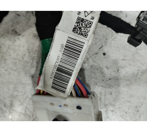 Электропроводка обшивки двери (передняя левая)