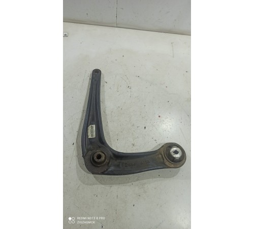 Рычаг подвески (передний правый нижний)