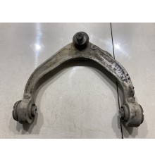 Рычаг подвески (передний, правый)