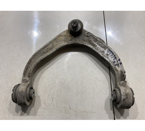 Рычаг подвески (передний, правый)