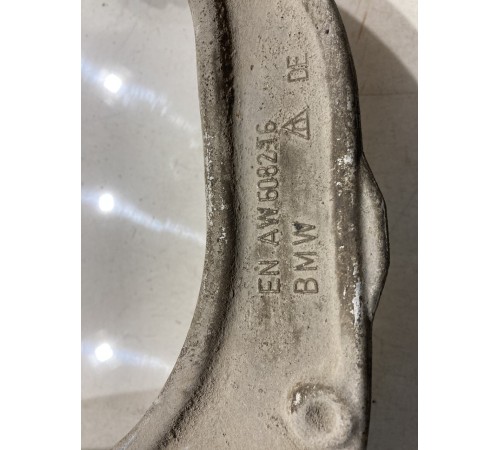 Рычаг подвески (передний, правый)