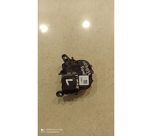 Блок кнопок многофункциональный руля левый