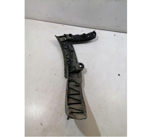 Кронштейн заднего бампера правый