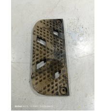 Накладка ступени подножки кабины левая