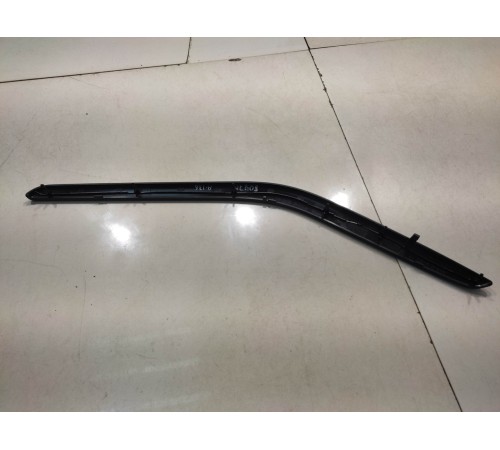 Накладка обшивки двери декоративная(передняя левая)