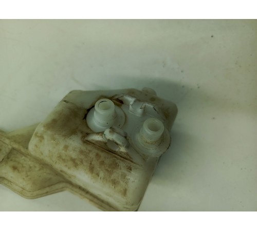 Бачок расширительный главного тормозного цилиндра