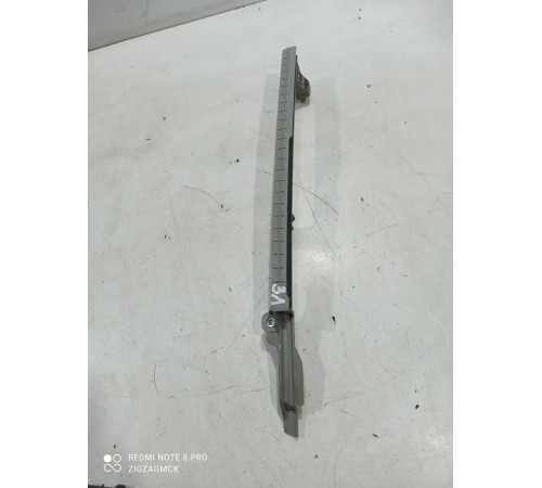 Направляющая стекла (задняя левая)