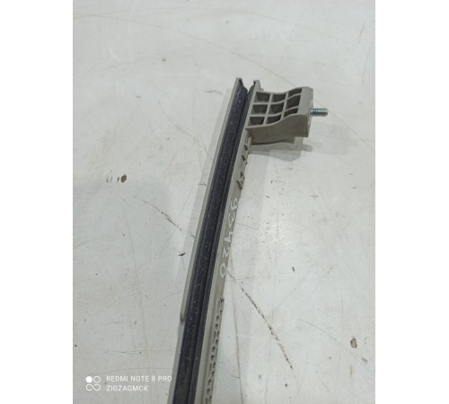 Направляющая стекла (задняя левая)