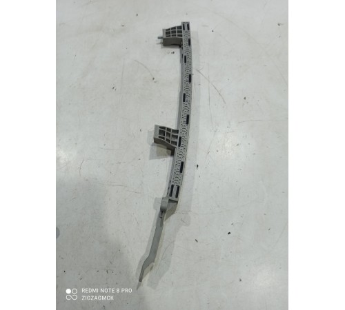 Направляющая стекла (задняя левая)