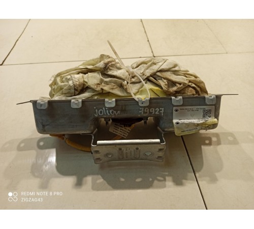 Подушка безопасности переднего пассажира