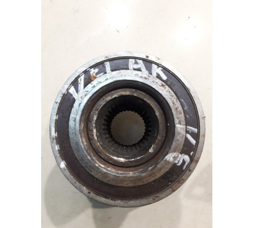 Ступица (задняя, левая)