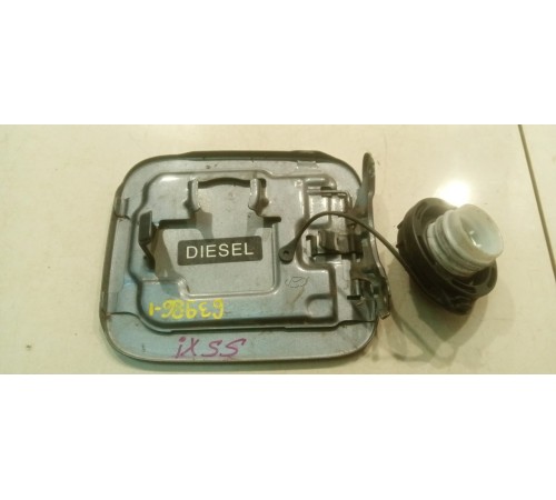 Лючок бензобака