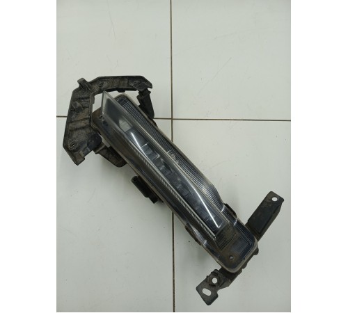 Дневной ходовой огонь ПТФ левый