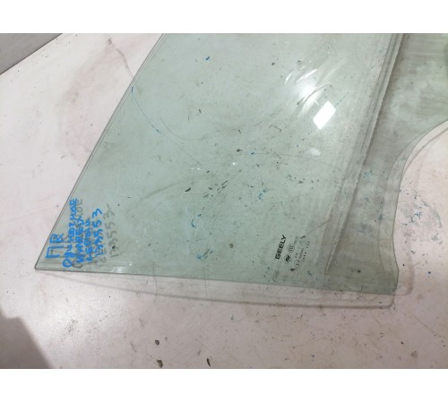 Стекло переднее правое