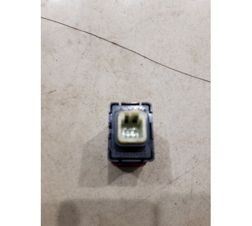 Кнопка аварийной сигнализации