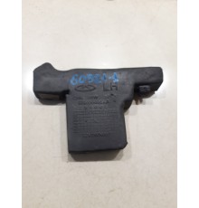 Уплотнитель крыла передний левый