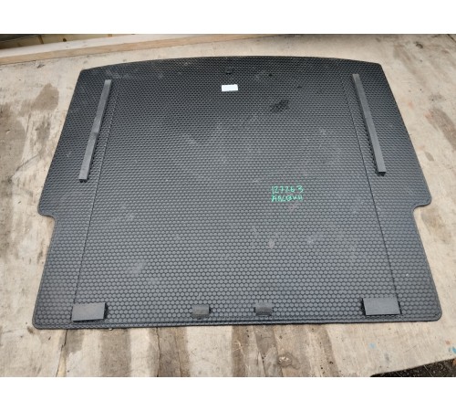 Пол багажника