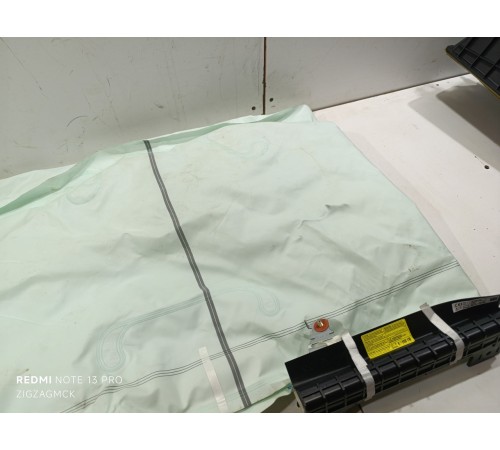 Подушка безопасности боковая левая, шторка