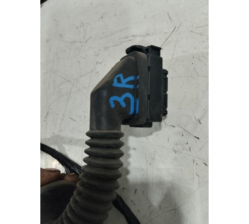 Электропроводка двери задняя правая