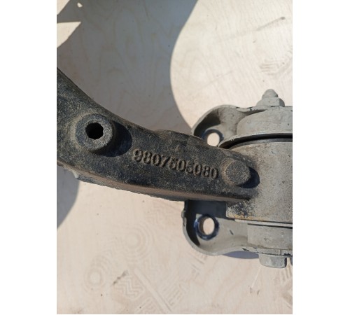 Рычаг подвески задний левый