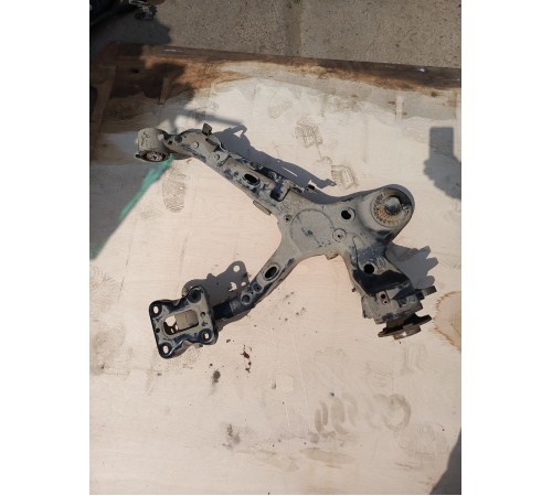 Рычаг подвески задний левый