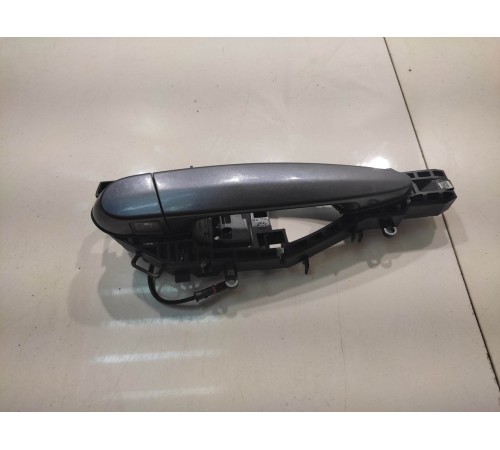 Ручка двери (задняя, правая, внешняя)