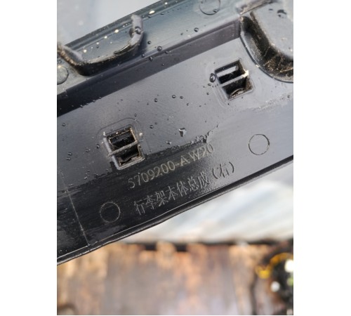 Рейлинг крыши правый