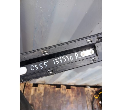 Рейлинг крыши правый